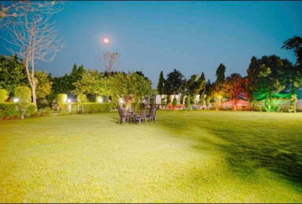 Achal Farm जंगल में मंगल Villa Gurgaon Eksteriør billede
